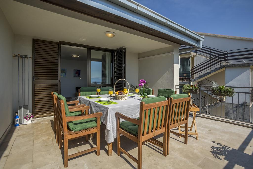 Holiday Home Petra Podstrana Exterior foto